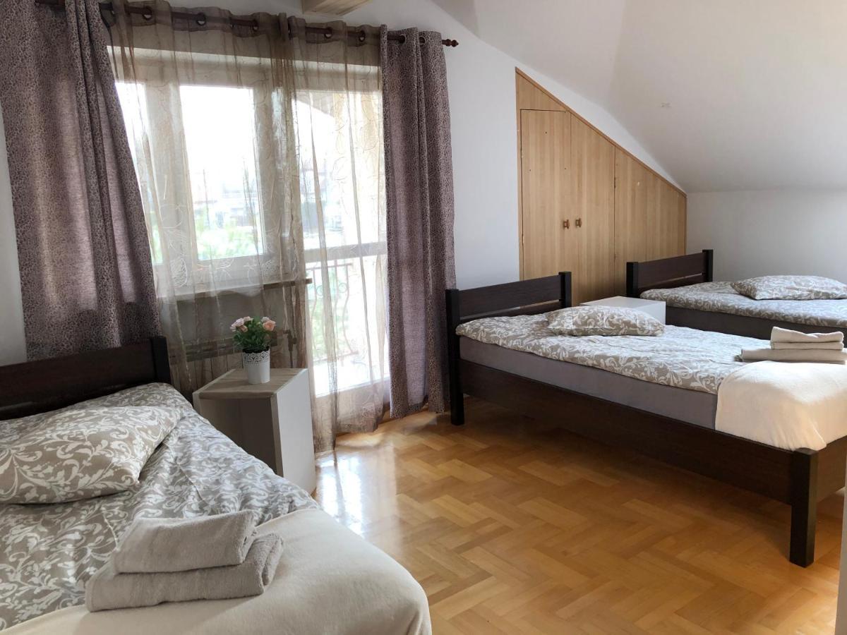 Domowe Zalesie Apartman Piaseczno  Kültér fotó